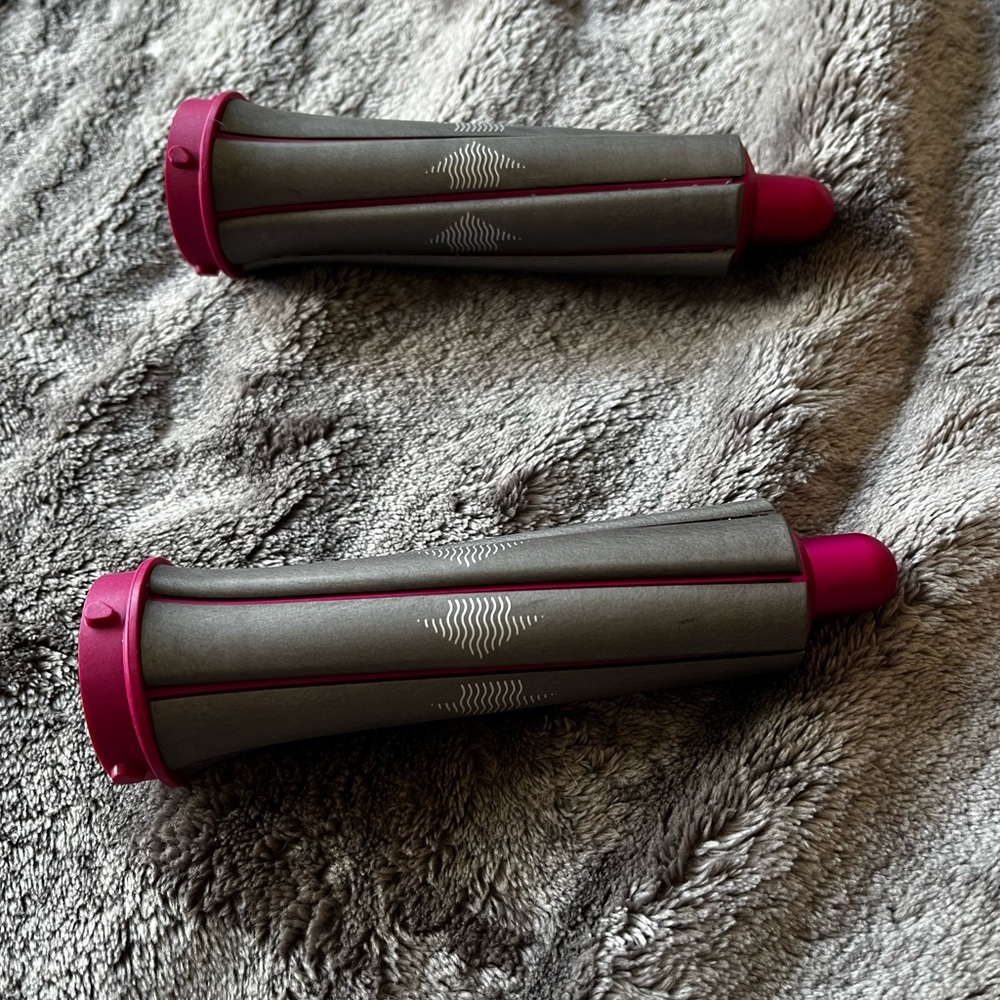 Dyson airwrap attachment -2
